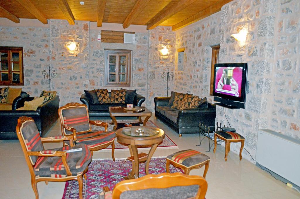 Smyros Resort Poúlithra Exteriér fotografie